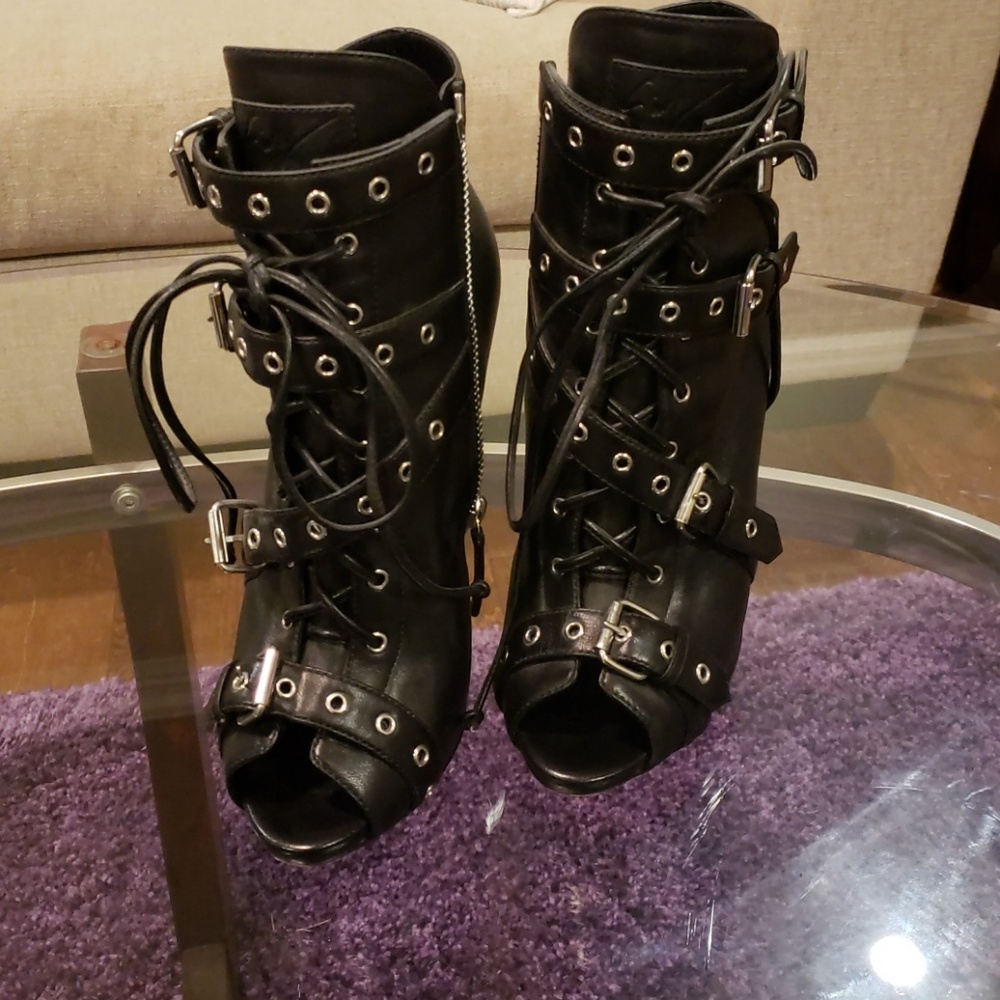 Giuseppe Zanotti